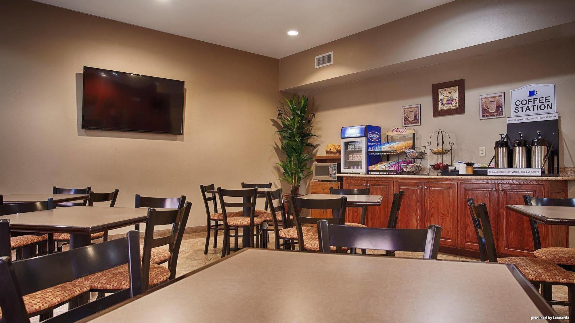 Best Western Oasis Inn Canadian Exterior foto